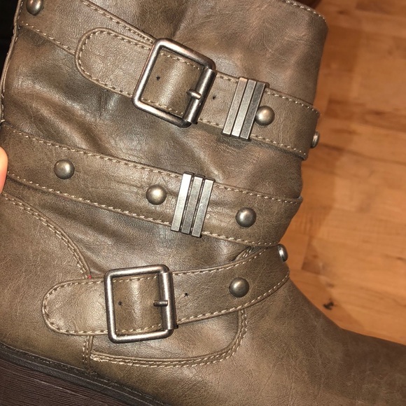 Booties - Picture 2 of 4